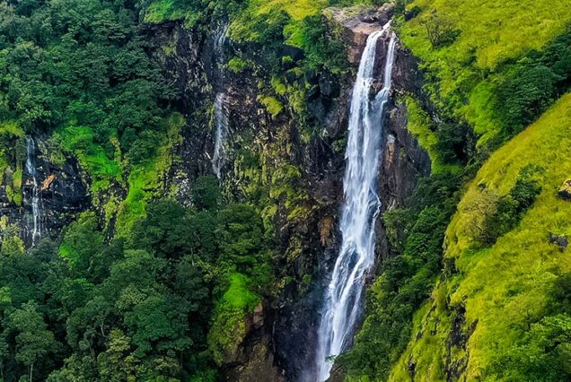 Bandaje falls
